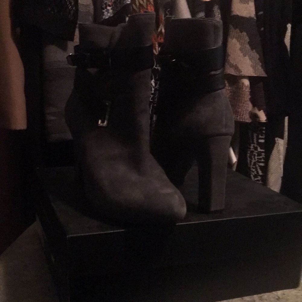 Grey Alfani Prima booties